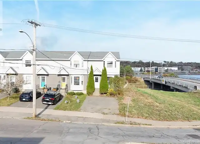 193 King St W, Saint John, NB E2M 1S7