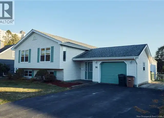 34 Westminster Crt, Saint John, NB E2K 4S3