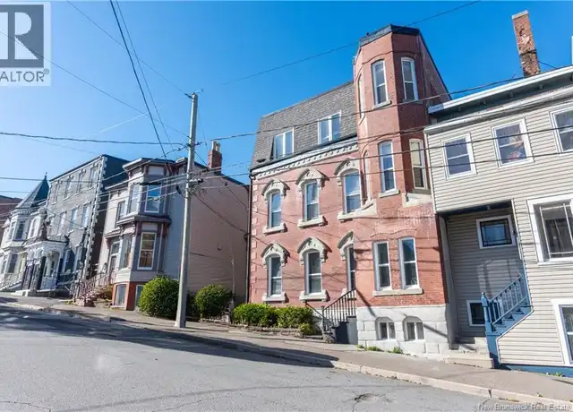 127 Leinster St, Saint John, NB E2L 1J4