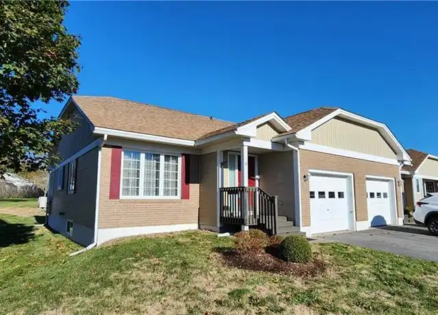 16 Abbie Pl, Saint John, NB E2M 5T3