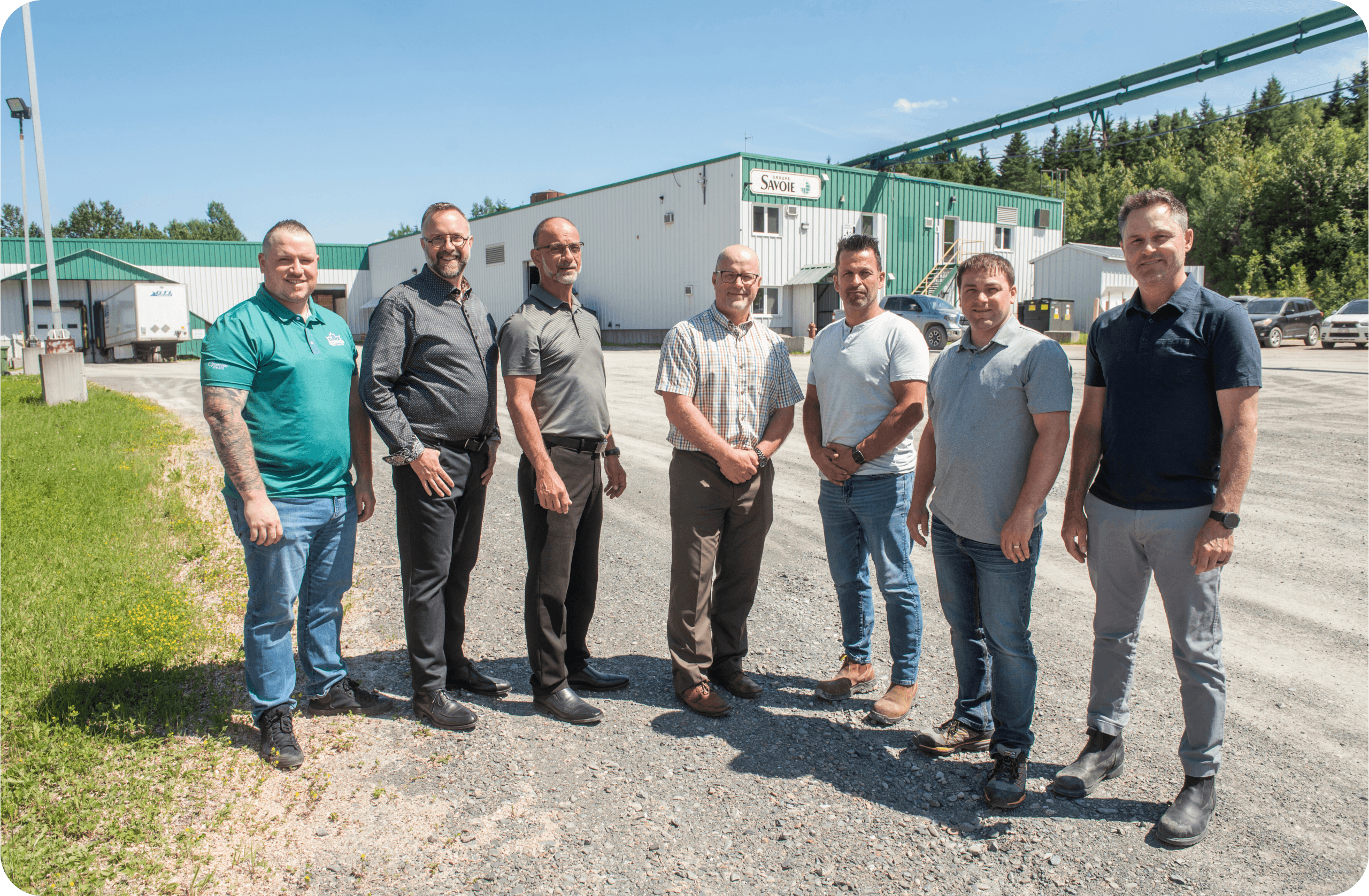 Group of people including Jean-François Martel, Luke Randall, Yves Nazair, Luc Plourde, Vincent Caron, Luc Gauvin, and Jason Somers