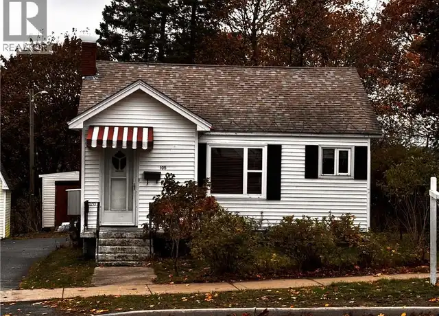 Exterior of 105 Beaverbrook Ave, Saint John, NB E2K 2W8