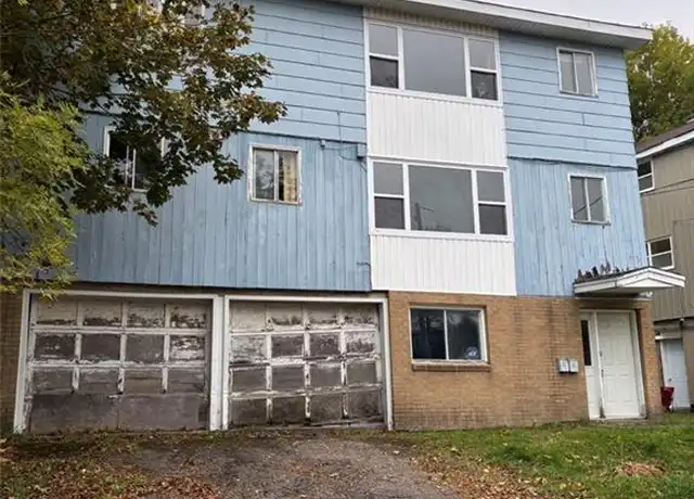 Exterior of 21/23 Cedar Grove Cres