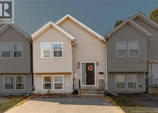 285 Millidge Ave, Saint John, NB E2K 2M4