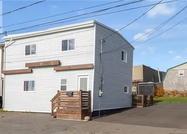 Exterior of 115 Broadview Ave