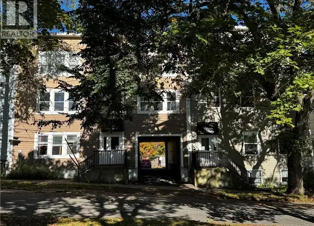 Interior of 215 King St Unit 11