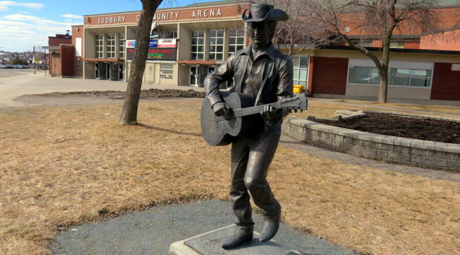Stompin Tom Statue