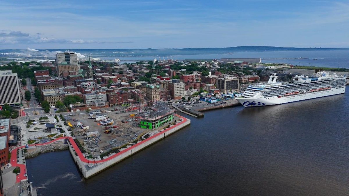 Fundy Quay boardwalk