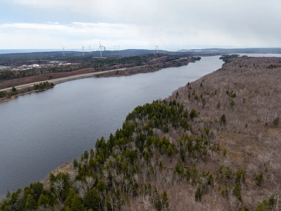 Water intake comparison for Saint John data centre
