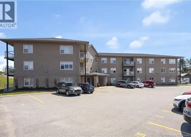 130 Arlington Cres Unit 22