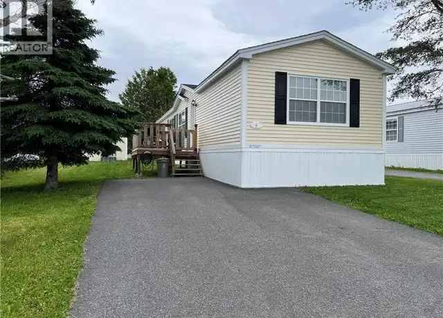 8 Spring Dr