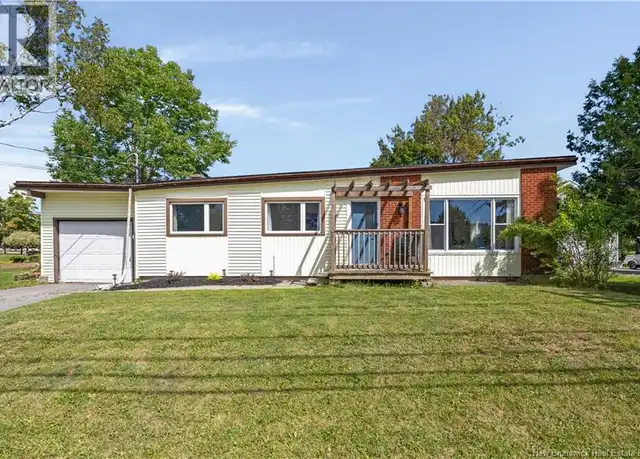 96 Woodward Ave, Saint John