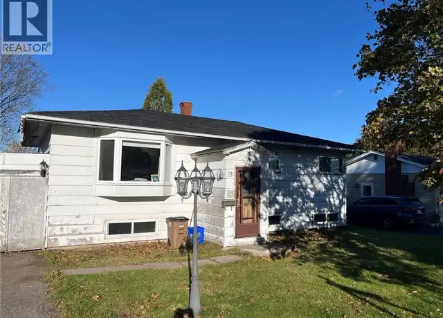 21 Kelton St