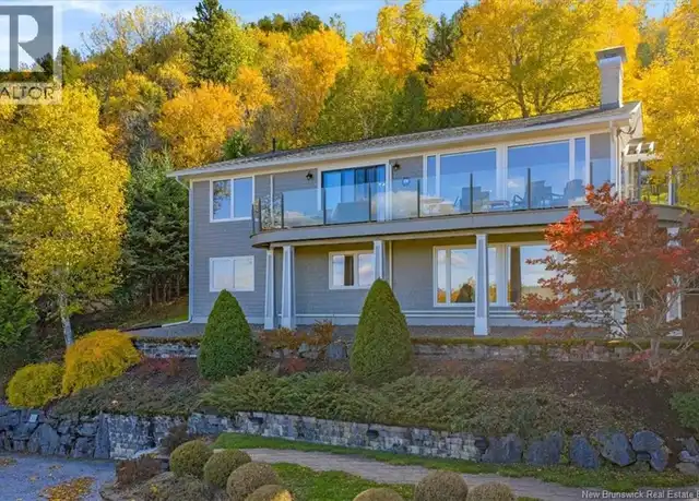 50 Beach Rd